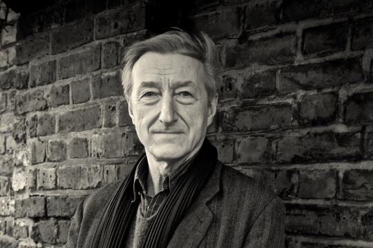 Julian Barnes, "Elizabeth Finch" (Mercure de France) : Les lois de la gravité0.jpg