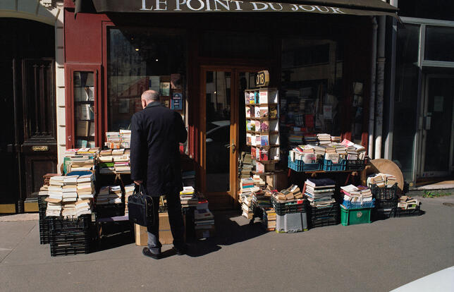 la Librairie Le Point du jour, immortalisée par Martin Bruno pour l'ouvrage "PARIS est un LIVRE".