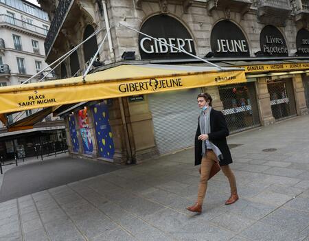 La librairie Gibert Jeune de la place St Michel