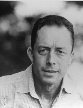 CAMUS Albert © Archives Gallimard